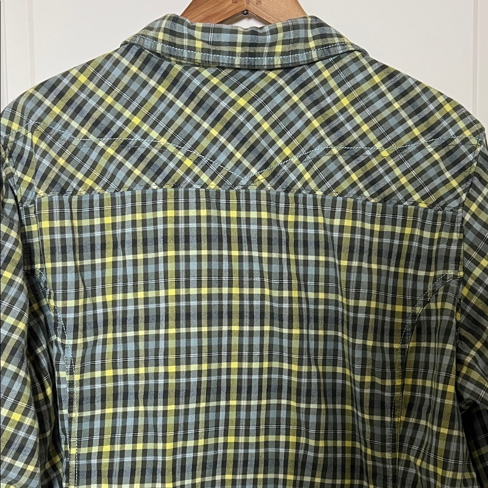 Columbia Women’s Flannel Top 2X Gray Yellow Pearl Snap Long Sleeve Shirt Pocket - Picture 6 of 9